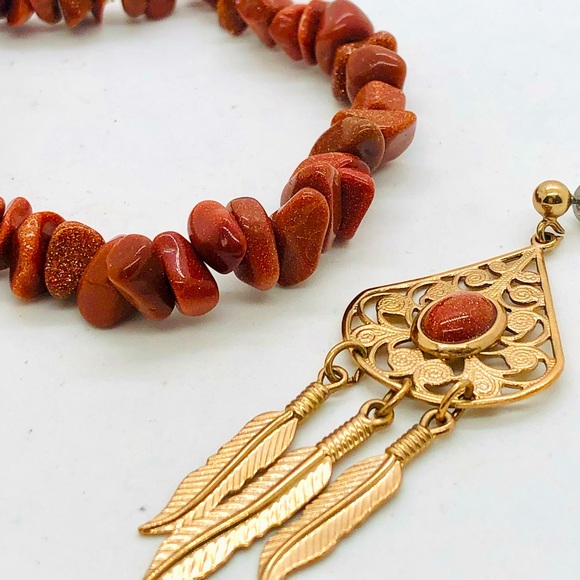 Vintage Sandstone Earrings & Bracelet - Picture 7 of 12